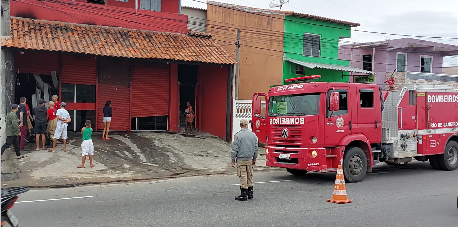 PUTEIRO DA MORTE | Cabaré das primas, pega fogo e é interditado pela defesa  civil, em São Pedro da Aldeia - Rlagos Notícias